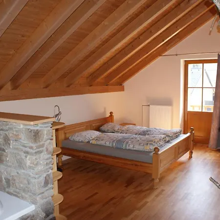 Charmante Ferienwohnung Fuer Paerchen Kasperske Hory Exterior photo